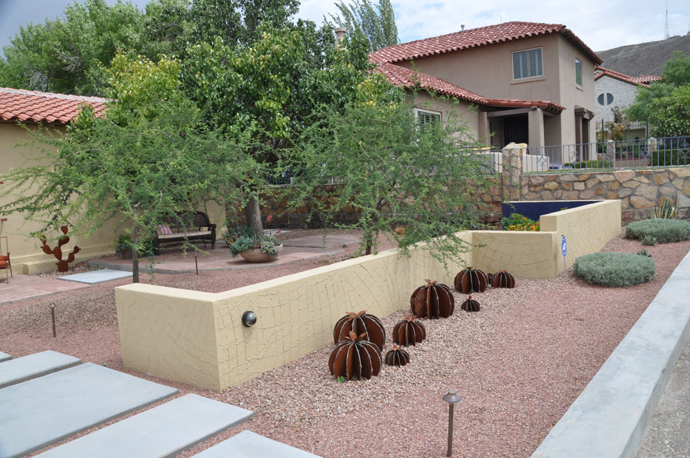 Modern El Paso Garden 3