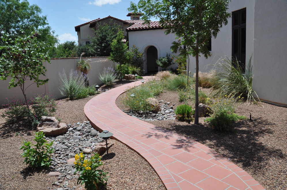 Courtyard El Paso Garden 10